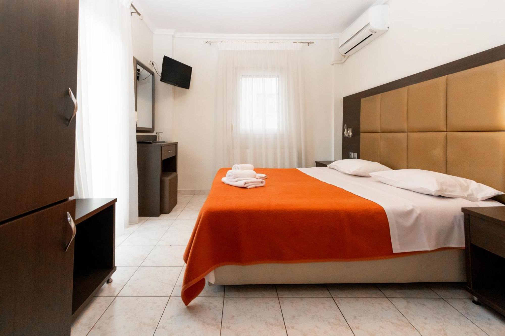Hotel Avra Peraía Dış mekan fotoğraf
