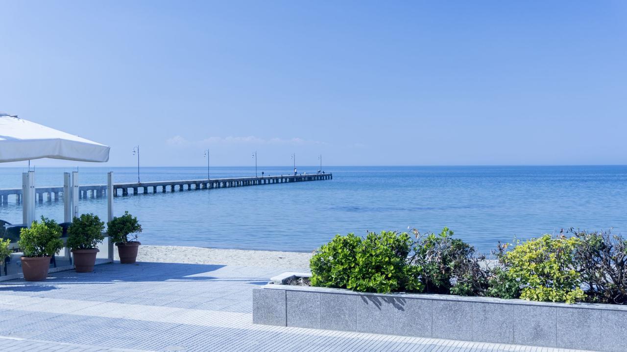 Hotel Avra Peraía Dış mekan fotoğraf