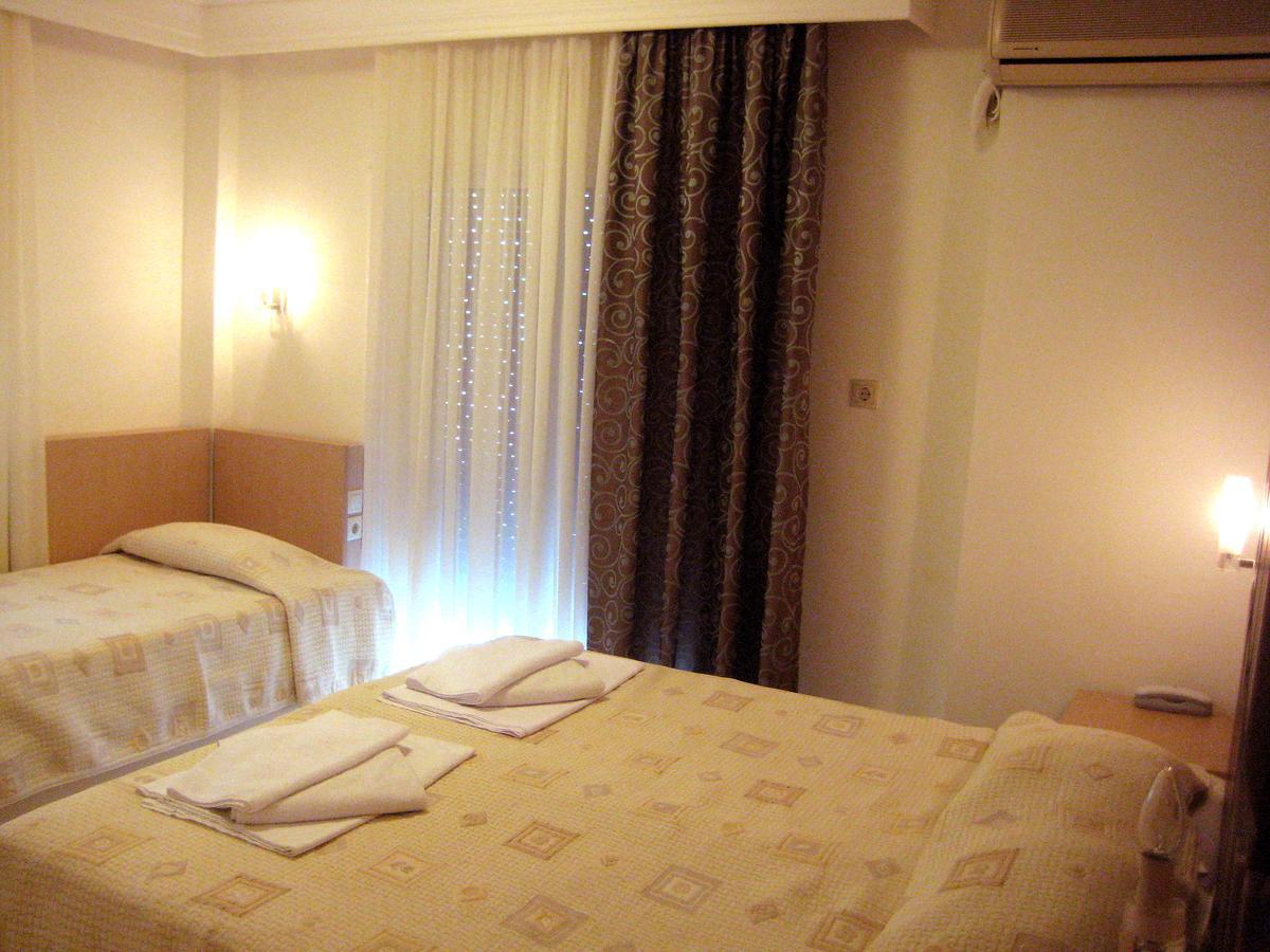 Hotel Avra Peraía Dış mekan fotoğraf